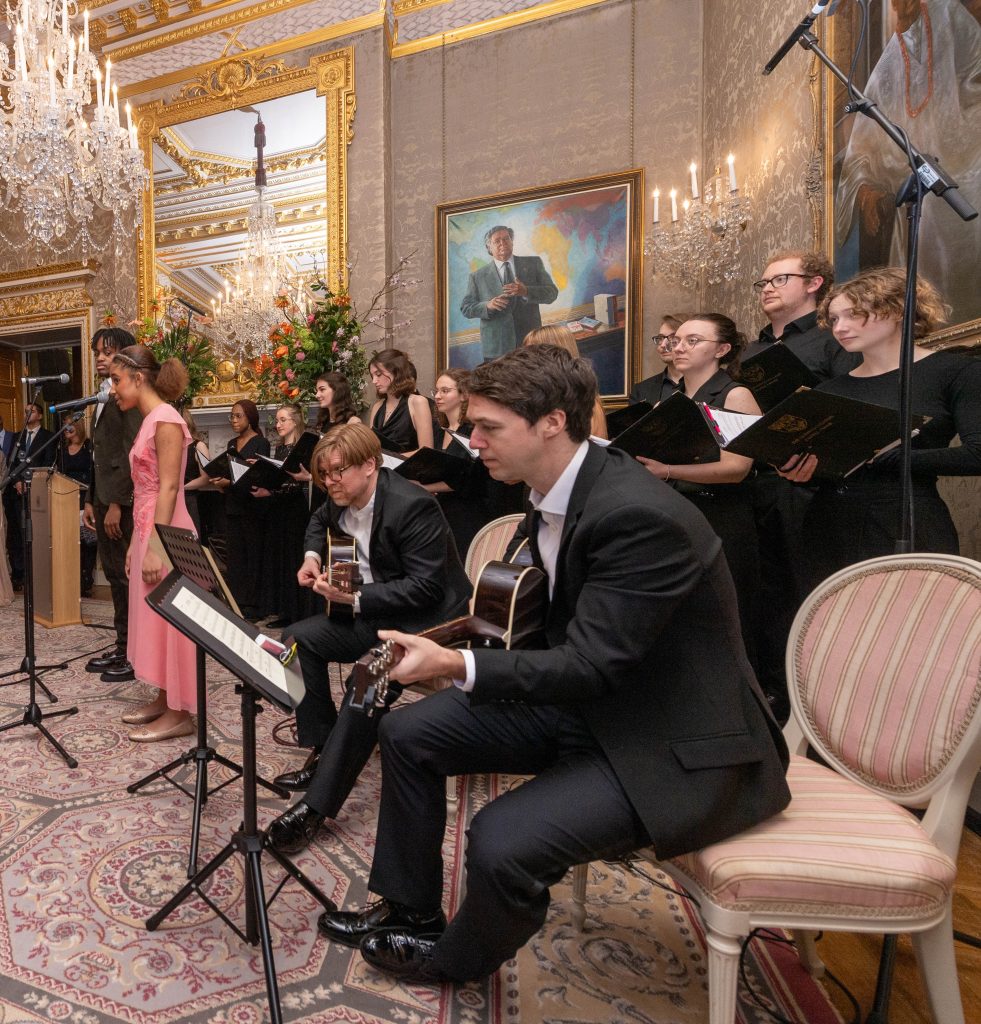 members of the Choir at the inaugural Commonwealth Peace Prize ceremony